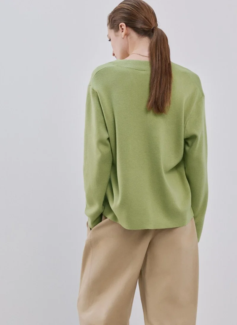 مانجو V-neck knit sweater